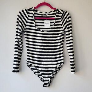 Velvet Torch Plunge Scoop Neck Body Suit | Large | Black White Stripes Stretch